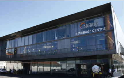 Foto de un edificio de Nestlé Professional en Suiza, Berverage Center