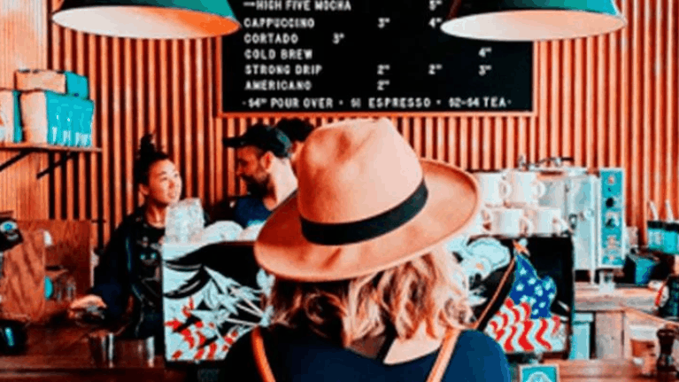 tipos de café en un bar