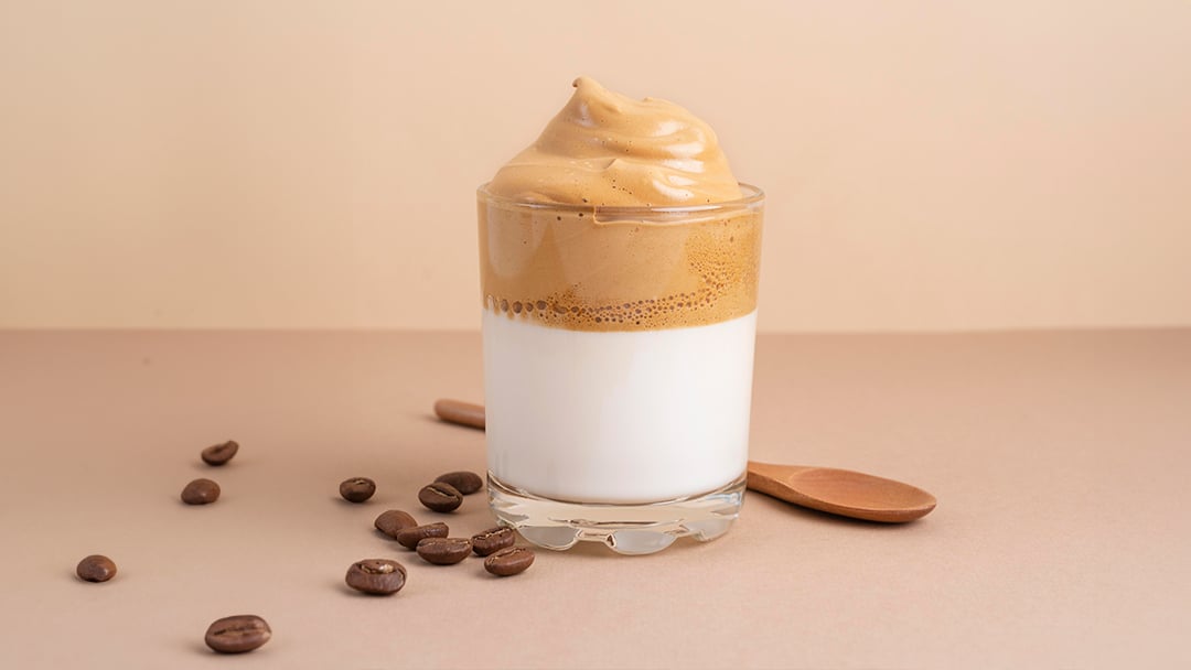 Taza de café dalgona