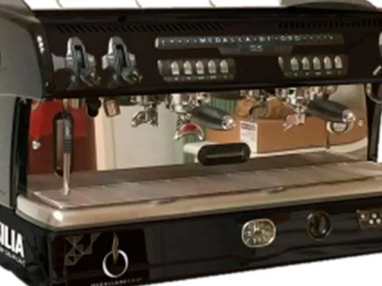 principales componentes en la elaboración del café