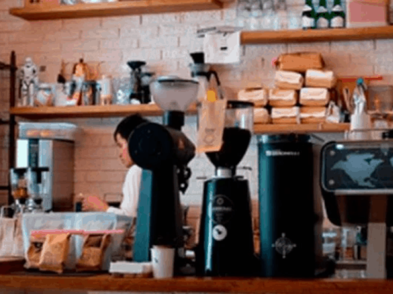 maquinaria de hostelería que necesitas para tu bar