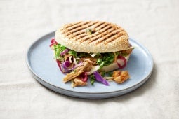 Bagel con pulled vegano