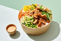 POKE BOWL VEGANO CON BOCADITOS VEGANOS GARDEN GOURMET®